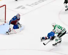 Mikko Rantanen on Ball Arena boos after four-point night: “I didn’t really hear them”